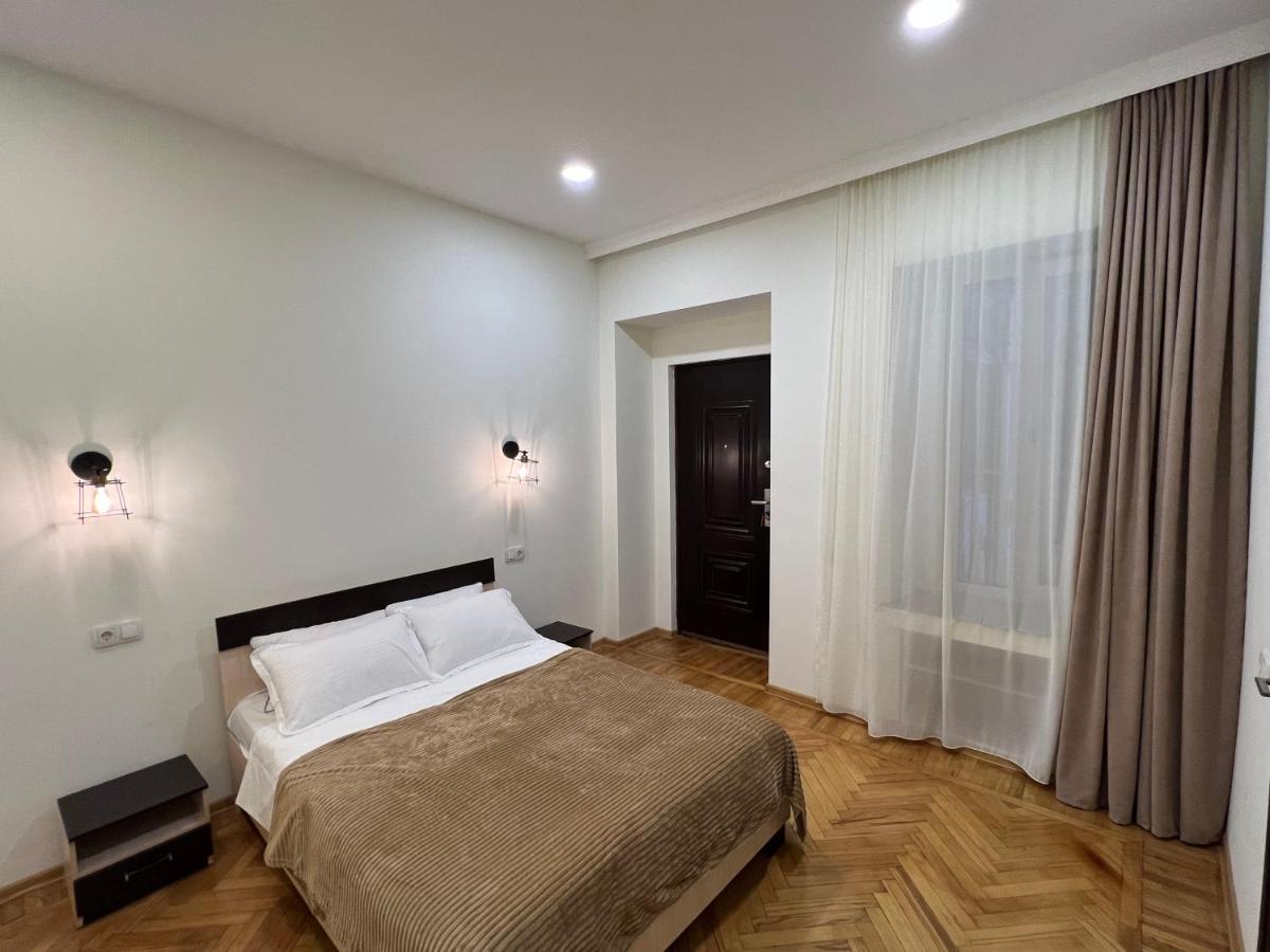 Cosy Apartment In Tbilisi Centre Екстериор снимка