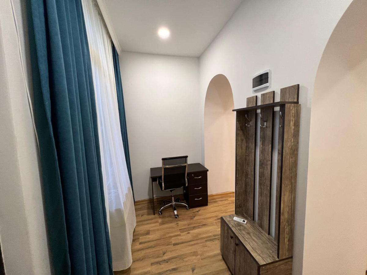 Cosy Apartment In Tbilisi Centre Екстериор снимка